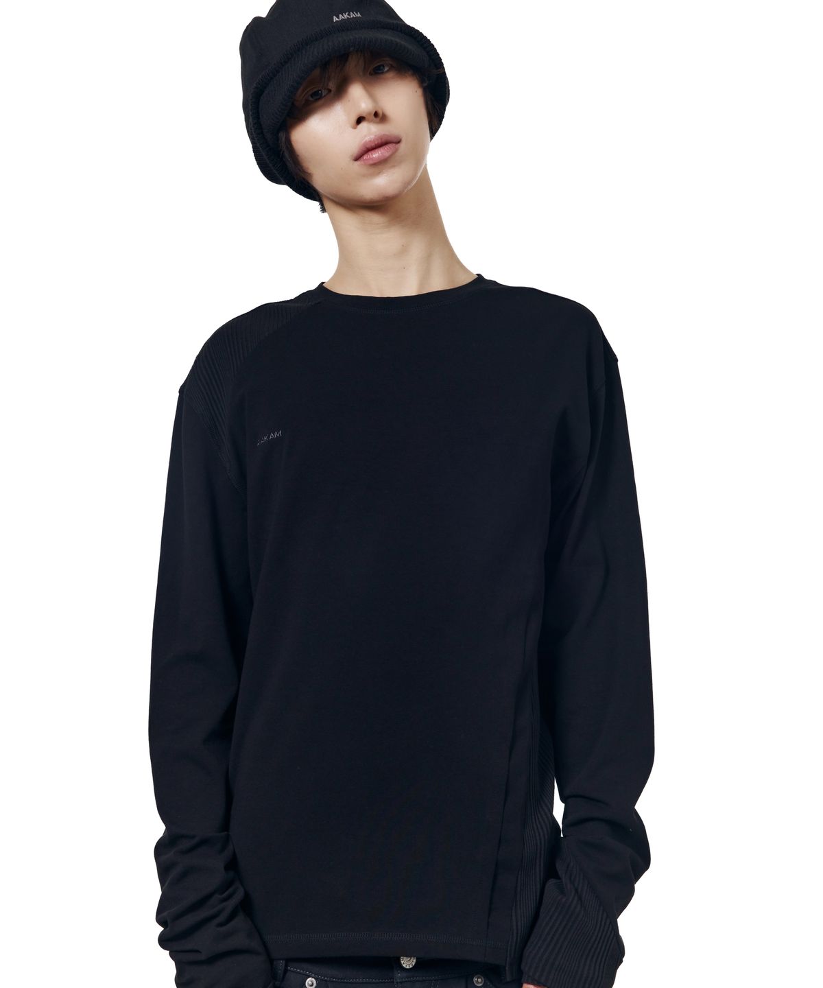 아캄(AAKAM) Cut-Off Long Sleeve (Black)