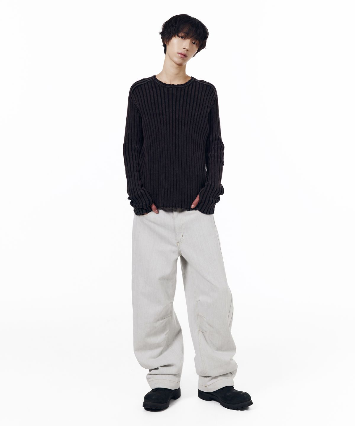 아캄(AAKAM) Fade Washed Knit (Black)