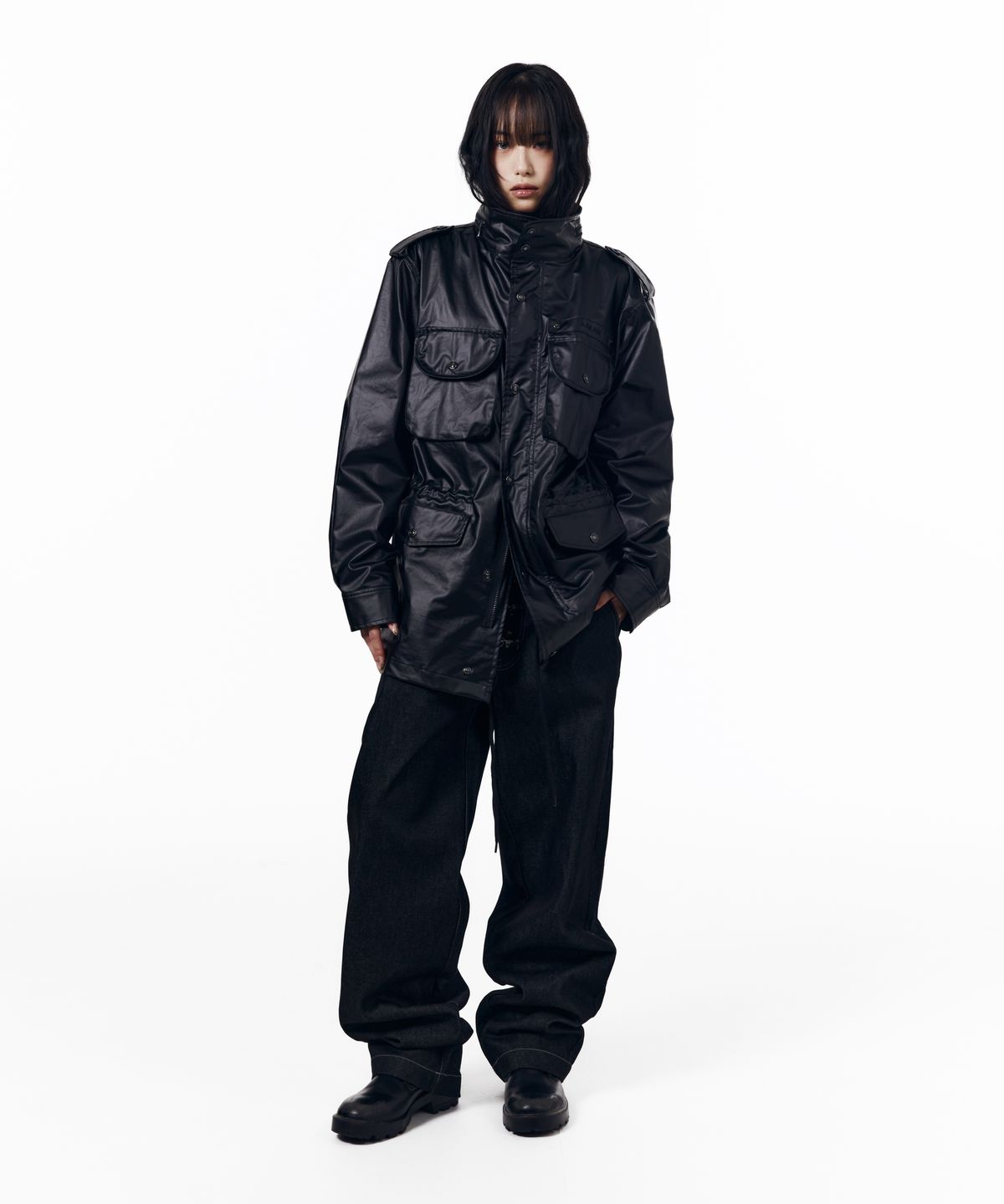 아캄(AAKAM) Coated Field Jacket (Black)