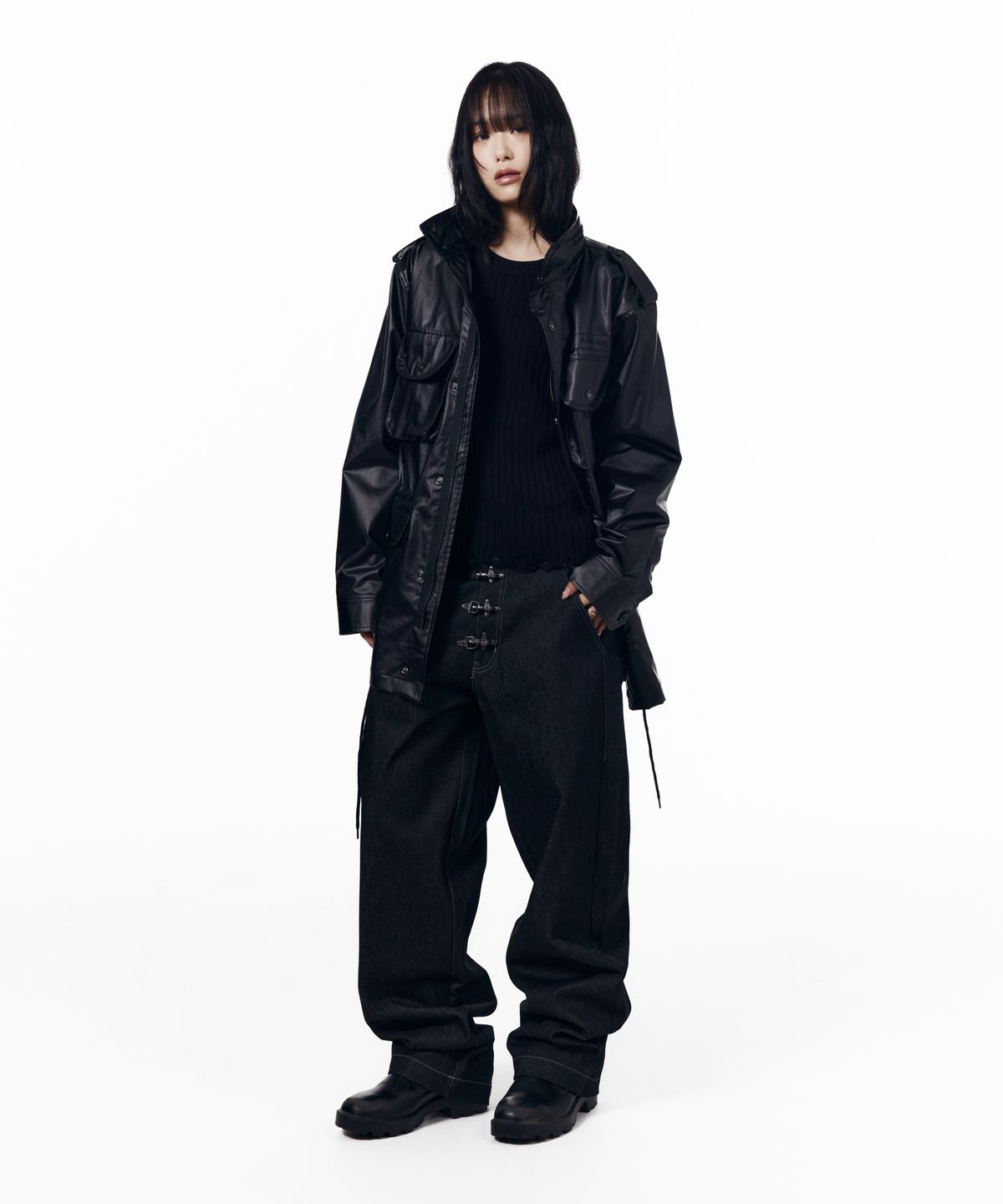 아캄(AAKAM) Coated Field Jacket (Black)