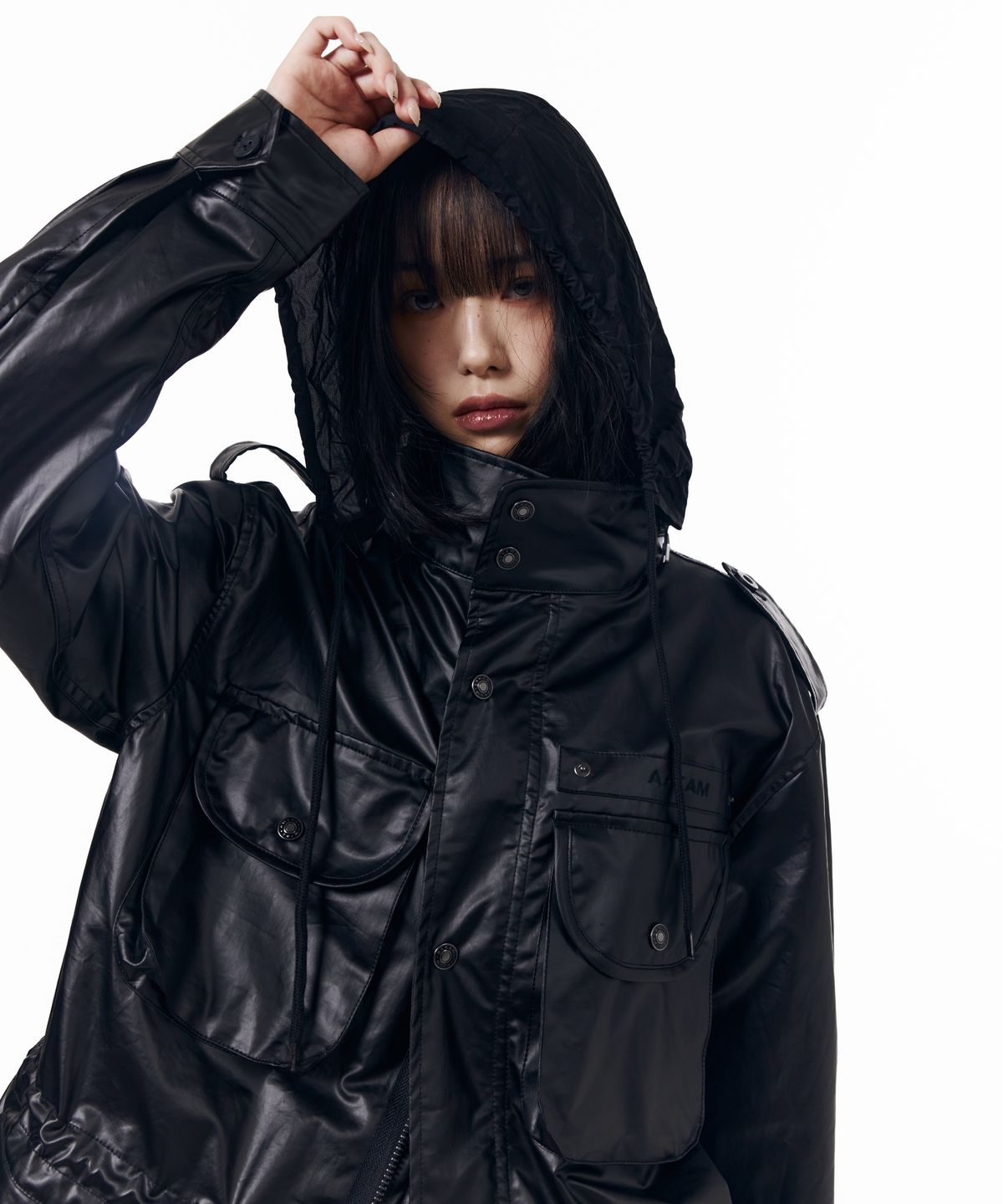 아캄(AAKAM) Coated Field Jacket (Black)