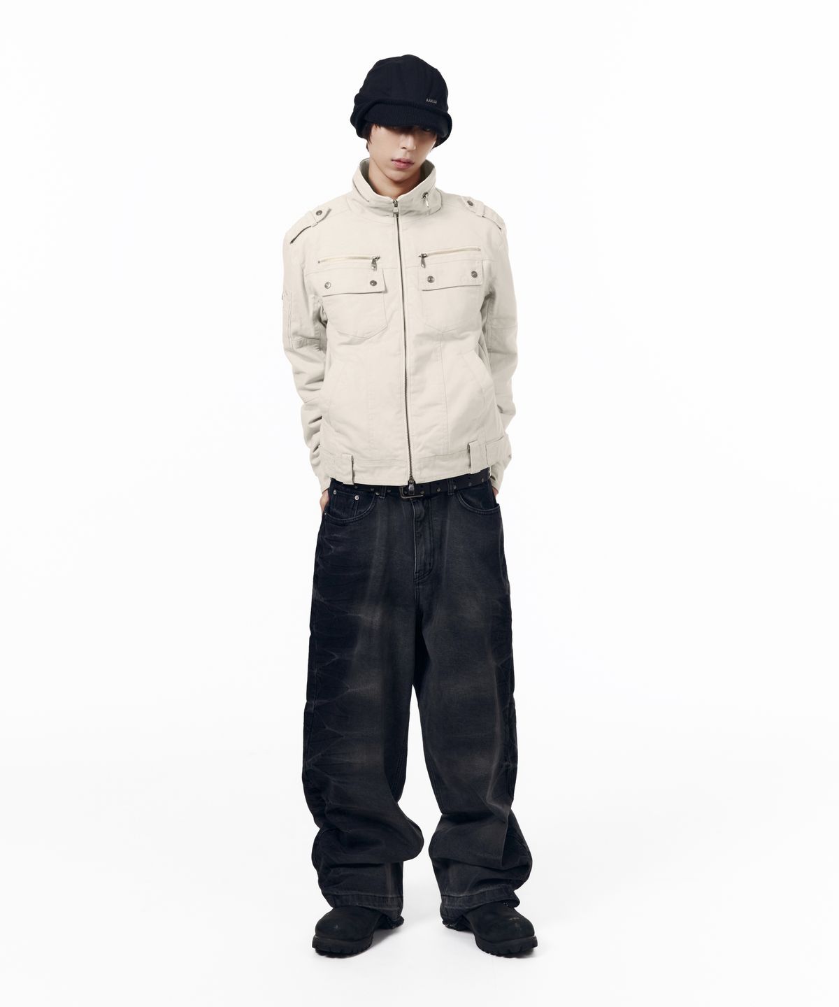 아캄(AAKAM) Padded Tactical Field Jumper (Ivory)