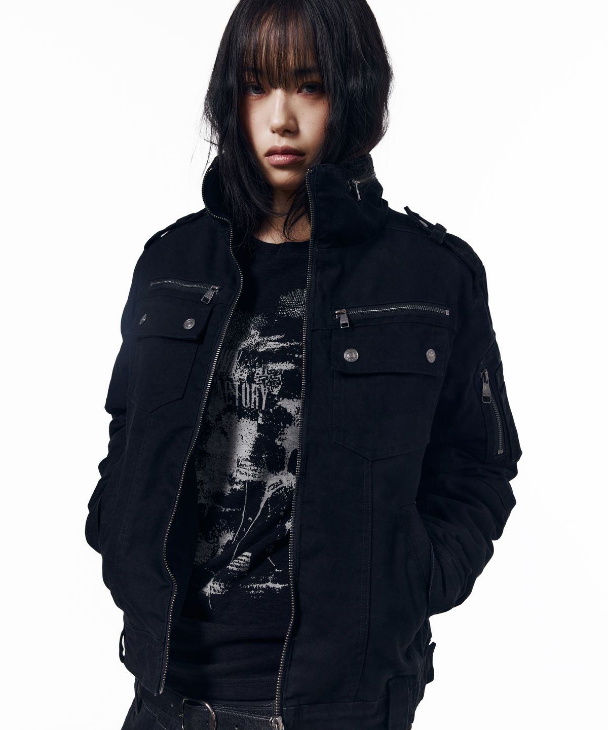 아캄(AAKAM) Padded Tactical Field Jumper (Black)