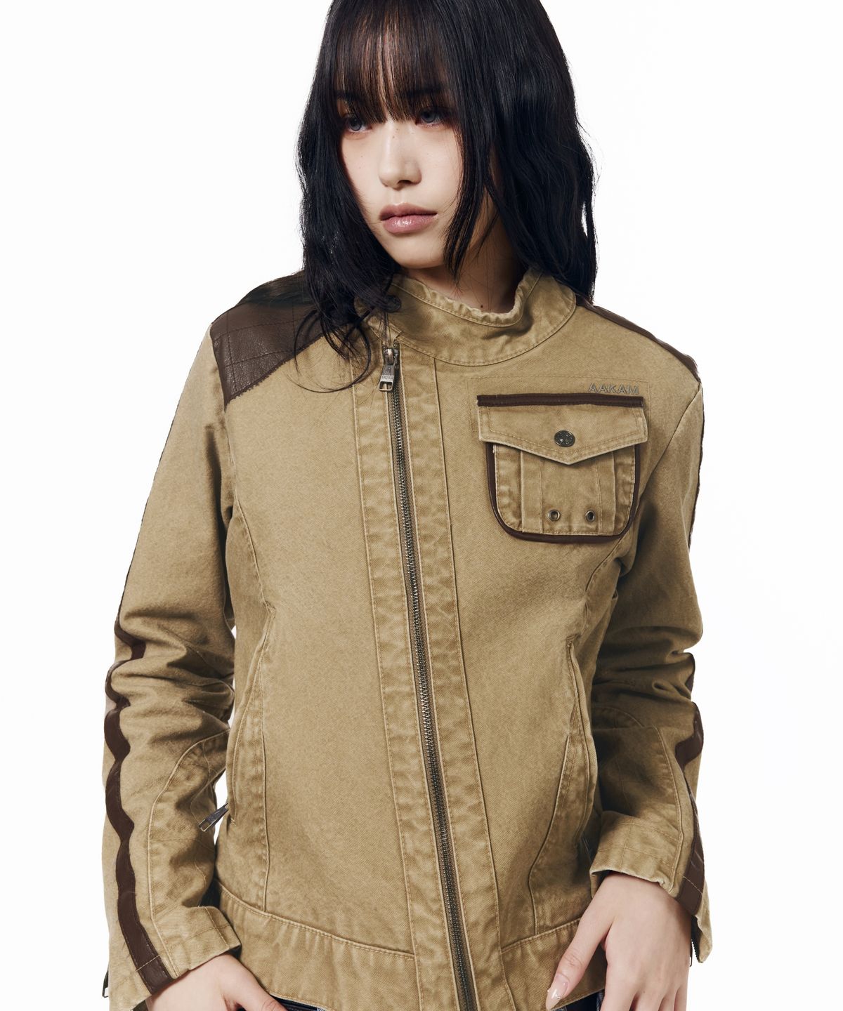 아캄(AAKAM) Slant Leather Patch Jacket (Beige)
