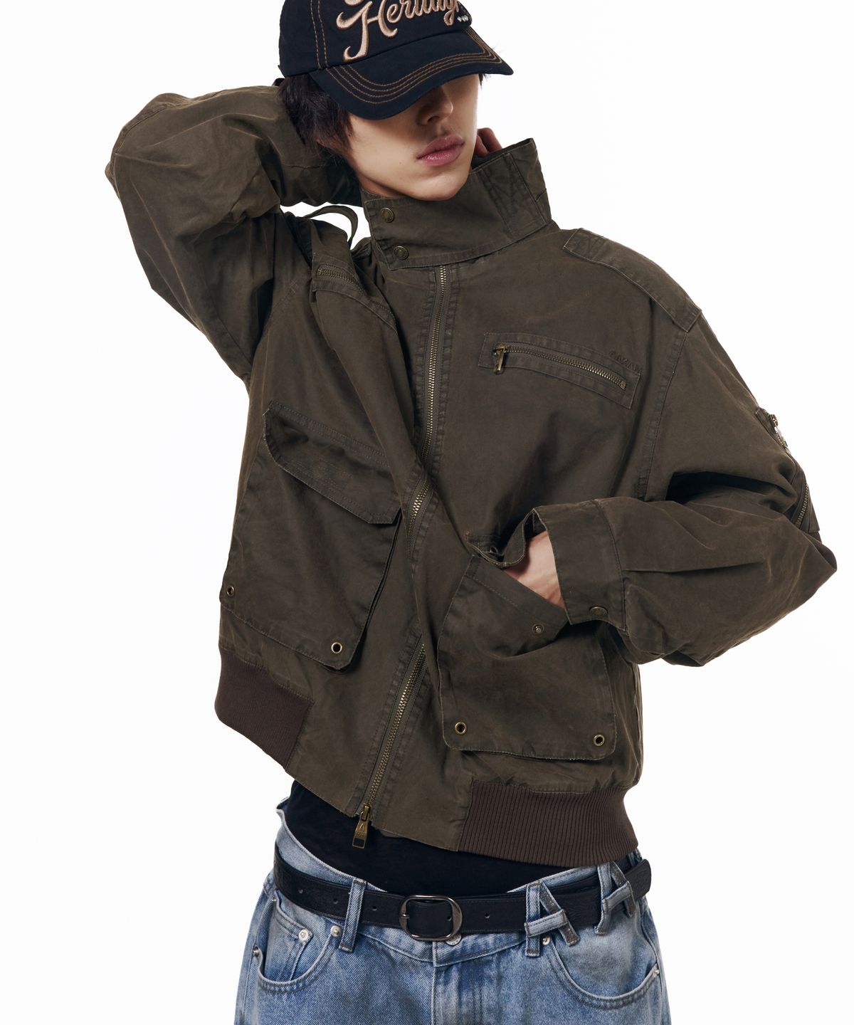 아캄(AAKAM) Waxed Hunting Jacket (Brown)