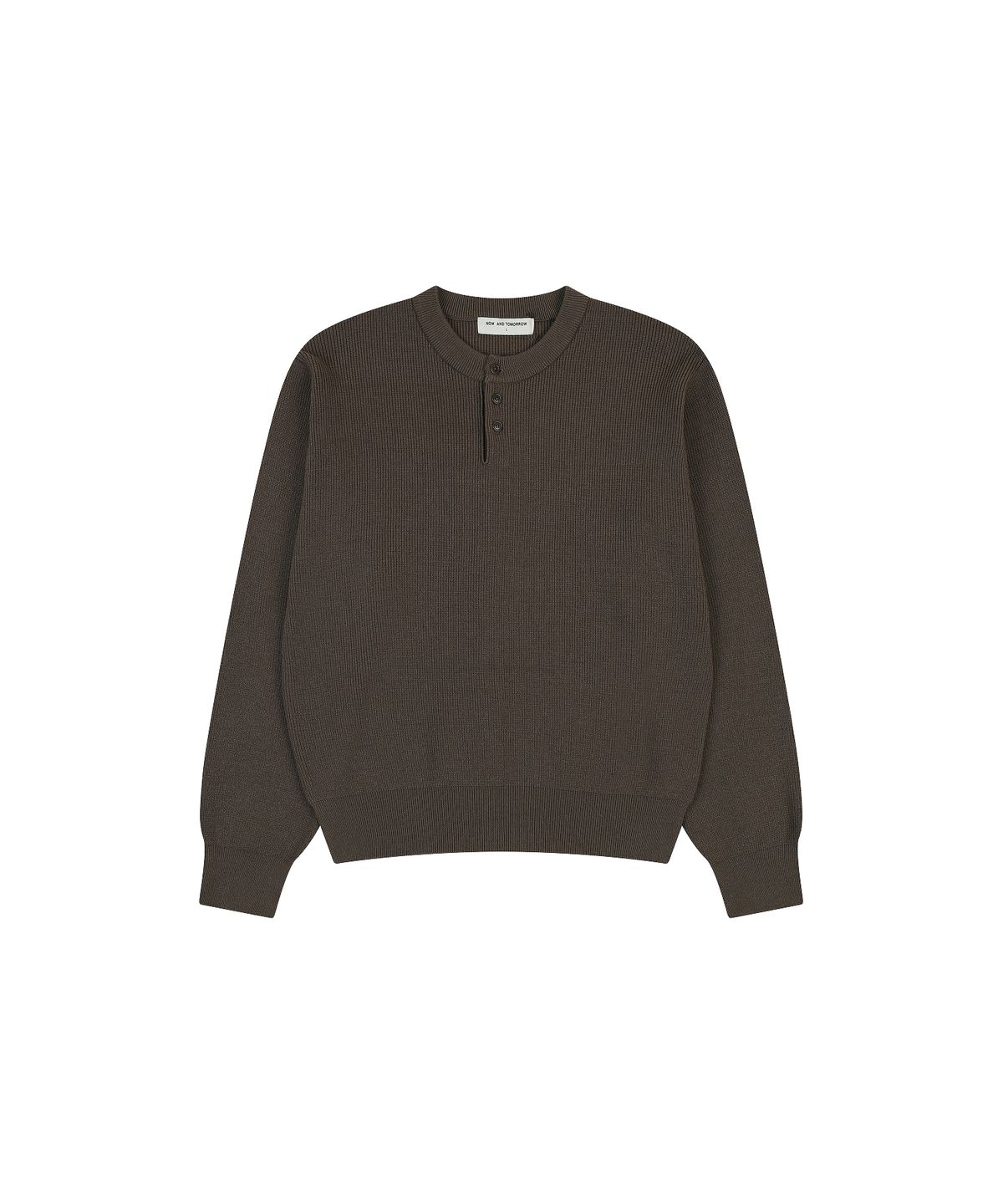 나우앤투모로우(NOWANDTOMORROW) HENLEY NECK PULLOVER SWEATER [BROWN]