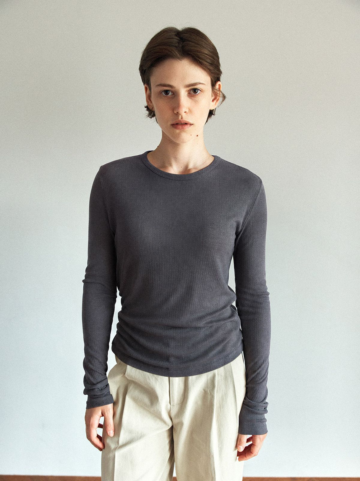 헌치(HUNCH) Round-Neck T-Shirt (4color)