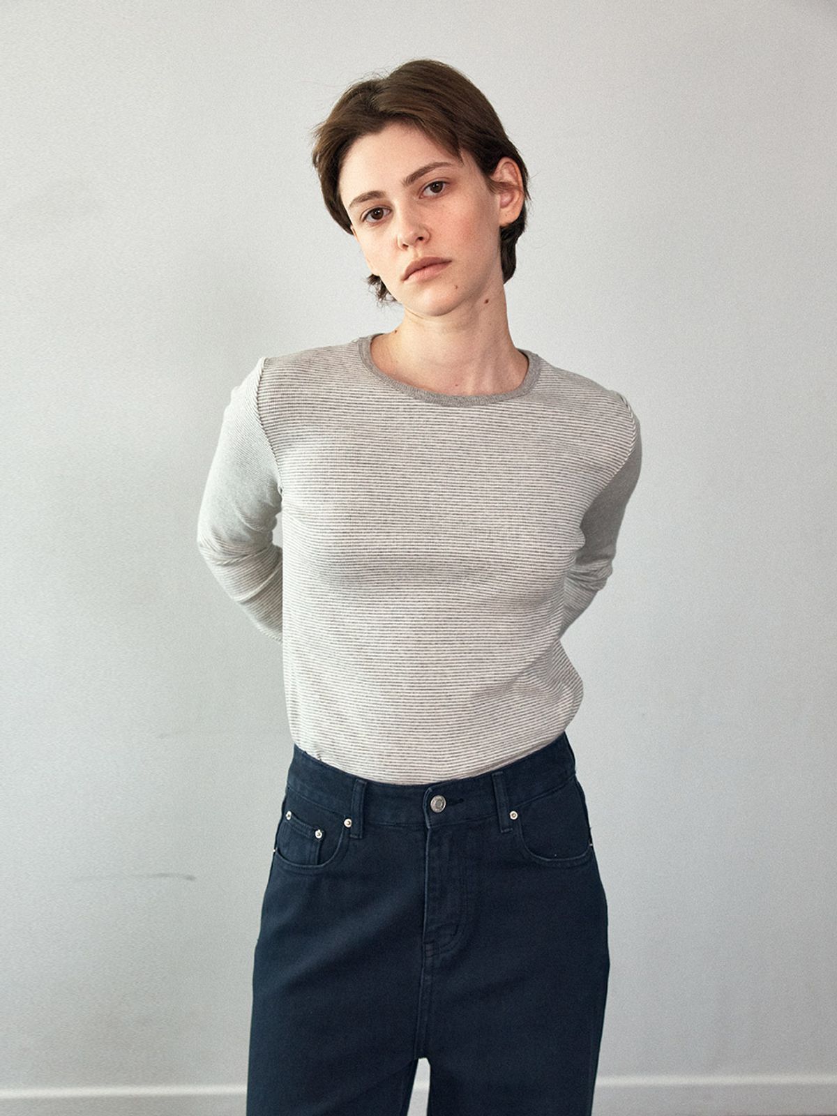 헌치(HUNCH) Essential Roundneck Long-Sleeve Top (3color)
