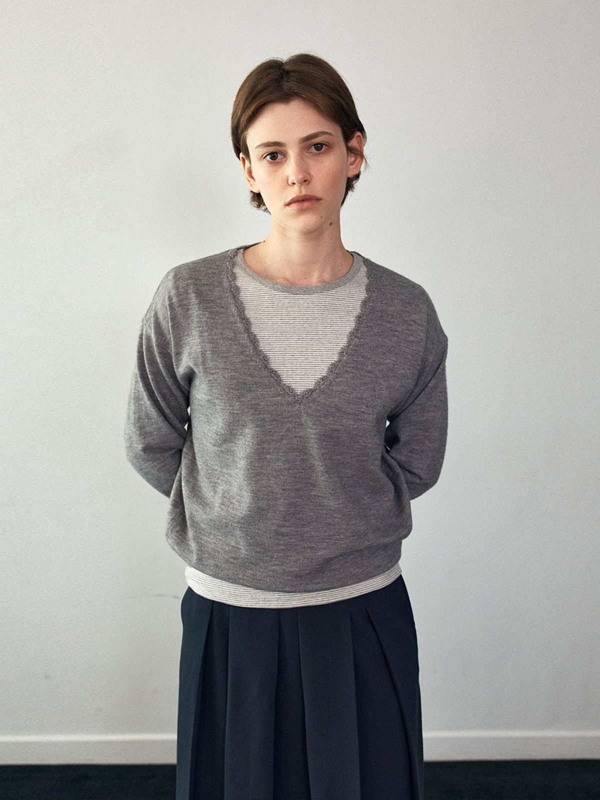 헌치(HUNCH) Essential Roundneck Long-Sleeve Top (3color)