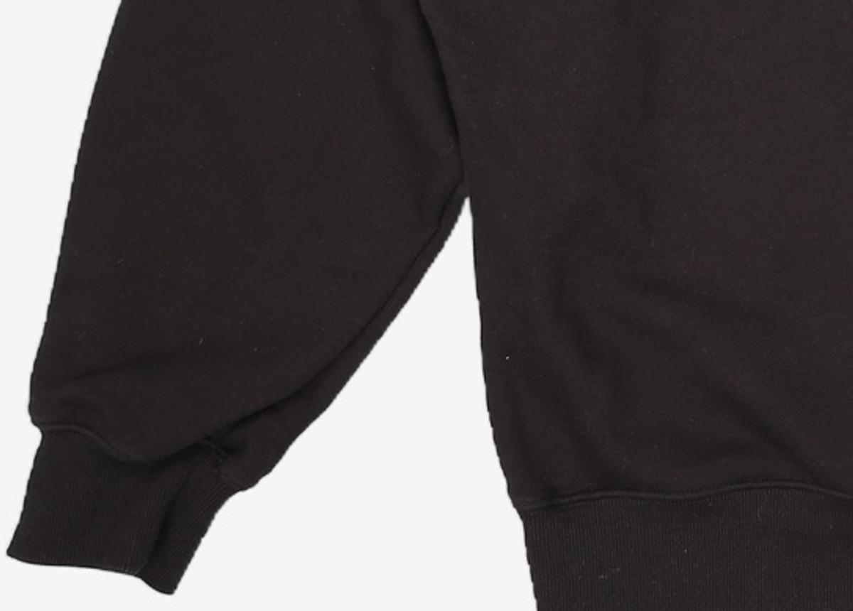 본투윈(BORN TO WIN) TRACK LINE EMBLEM SWEATSHIRTS [BLACK] 3