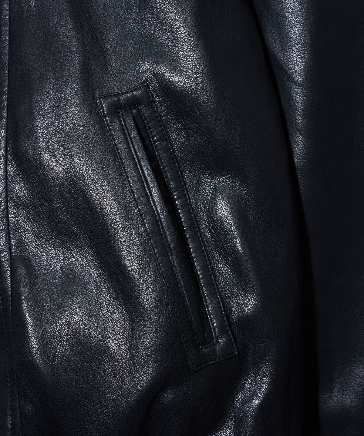 유희(YOUHEE) REVERSIBLE FUR LEATHER JUMPER_BLACK