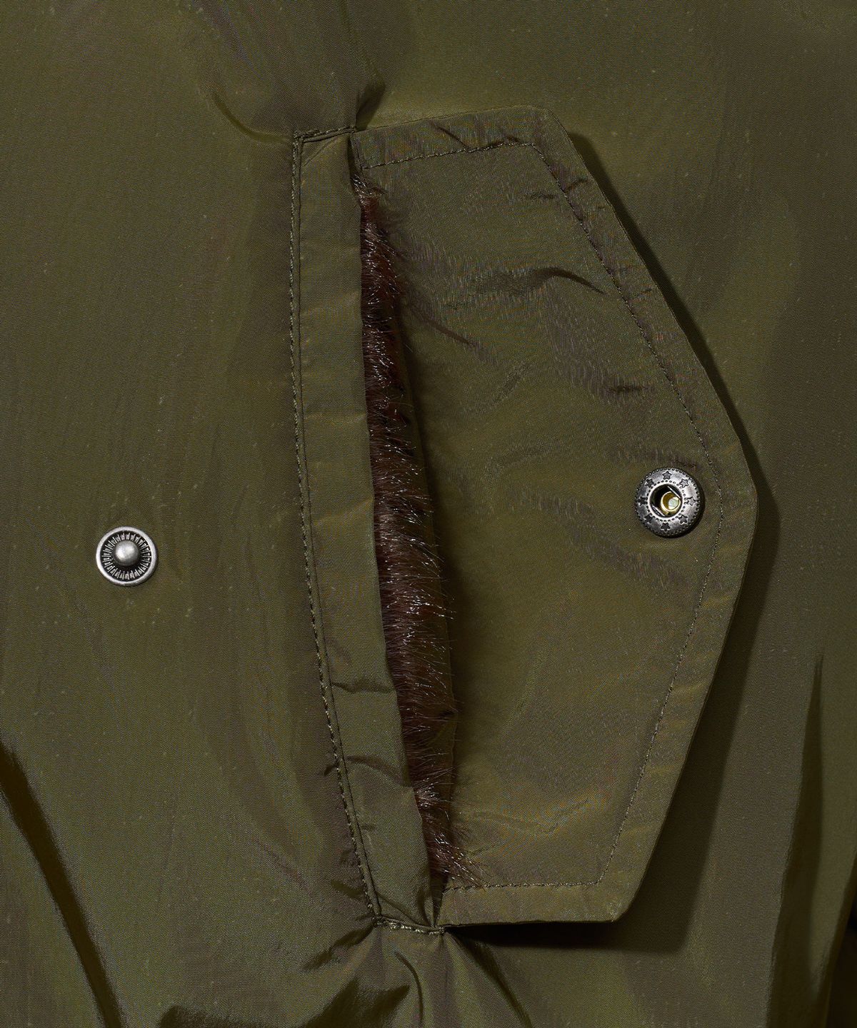 유희(YOUHEE) MA-1 FUR HOOD JUMPER_KHAKI