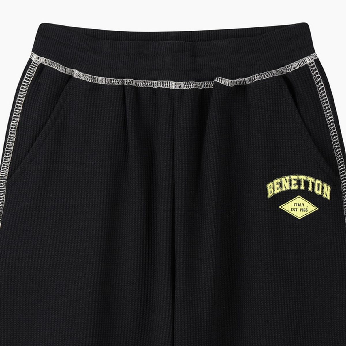 베네통키즈(BENETTONKIDS) 와플 그래픽 조거팬츠_QATP02641BK
