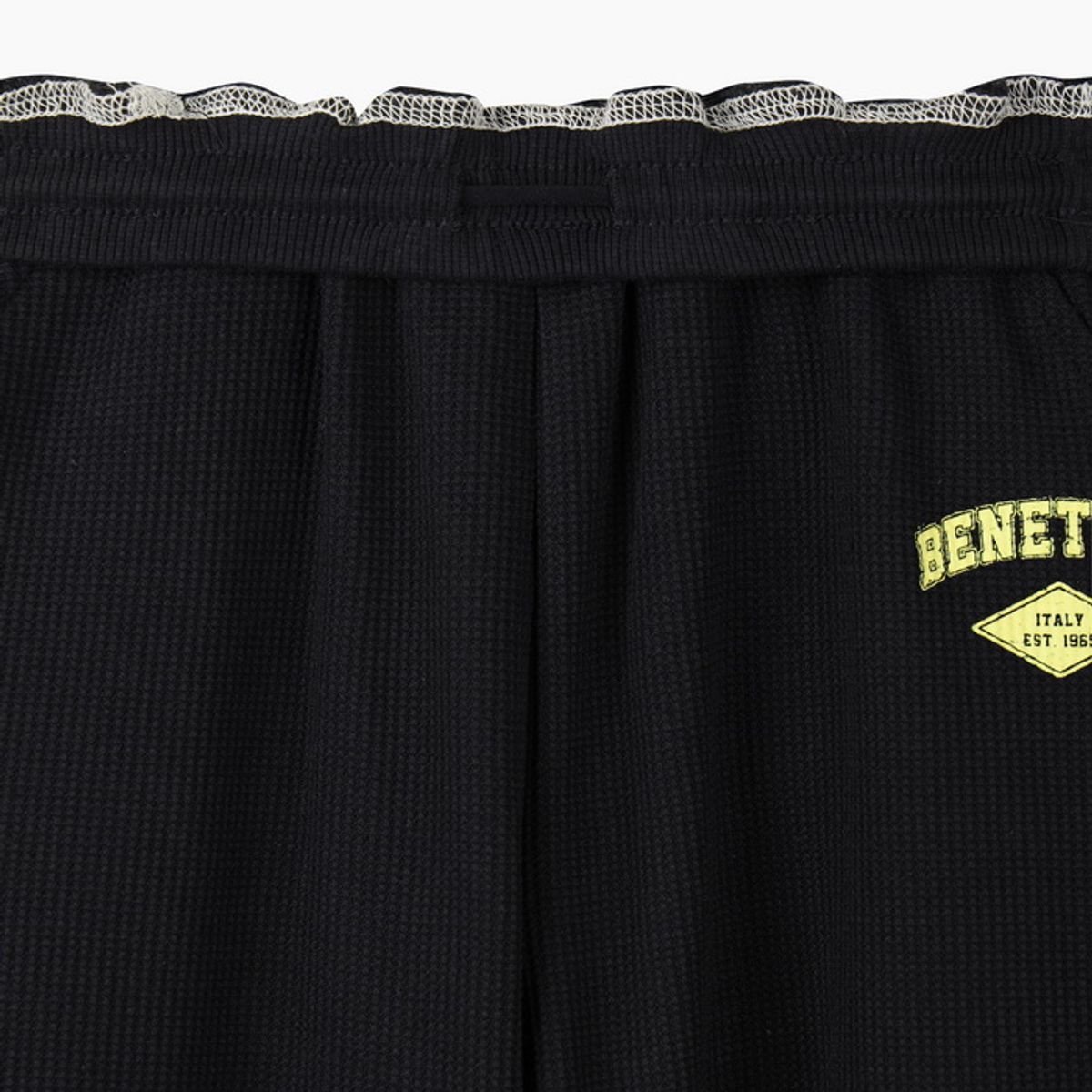 베네통키즈(BENETTONKIDS) 와플 그래픽 조거팬츠_QATP02641BK
