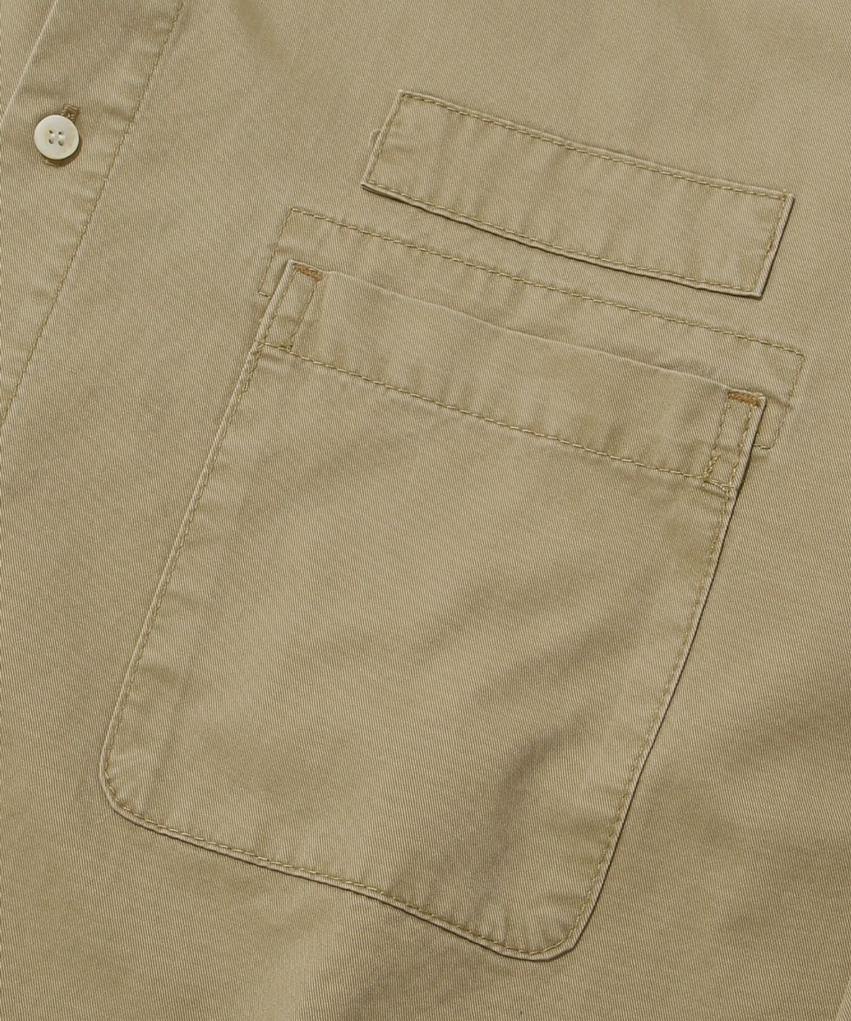컬럼비아 유니버시티(COLUMBIA UNIVERSITY) SL-LABEL WASHED BIG POCKET TWILL SHIRT_BEIGE