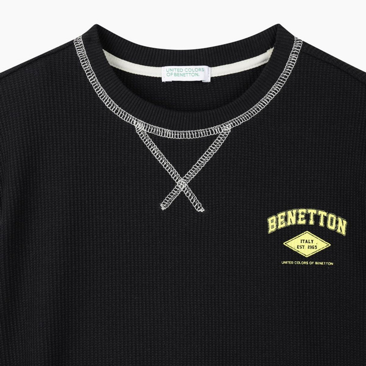 베네통키즈(BENETTONKIDS) 와플 그래픽 맨투맨_QAMT02641BK