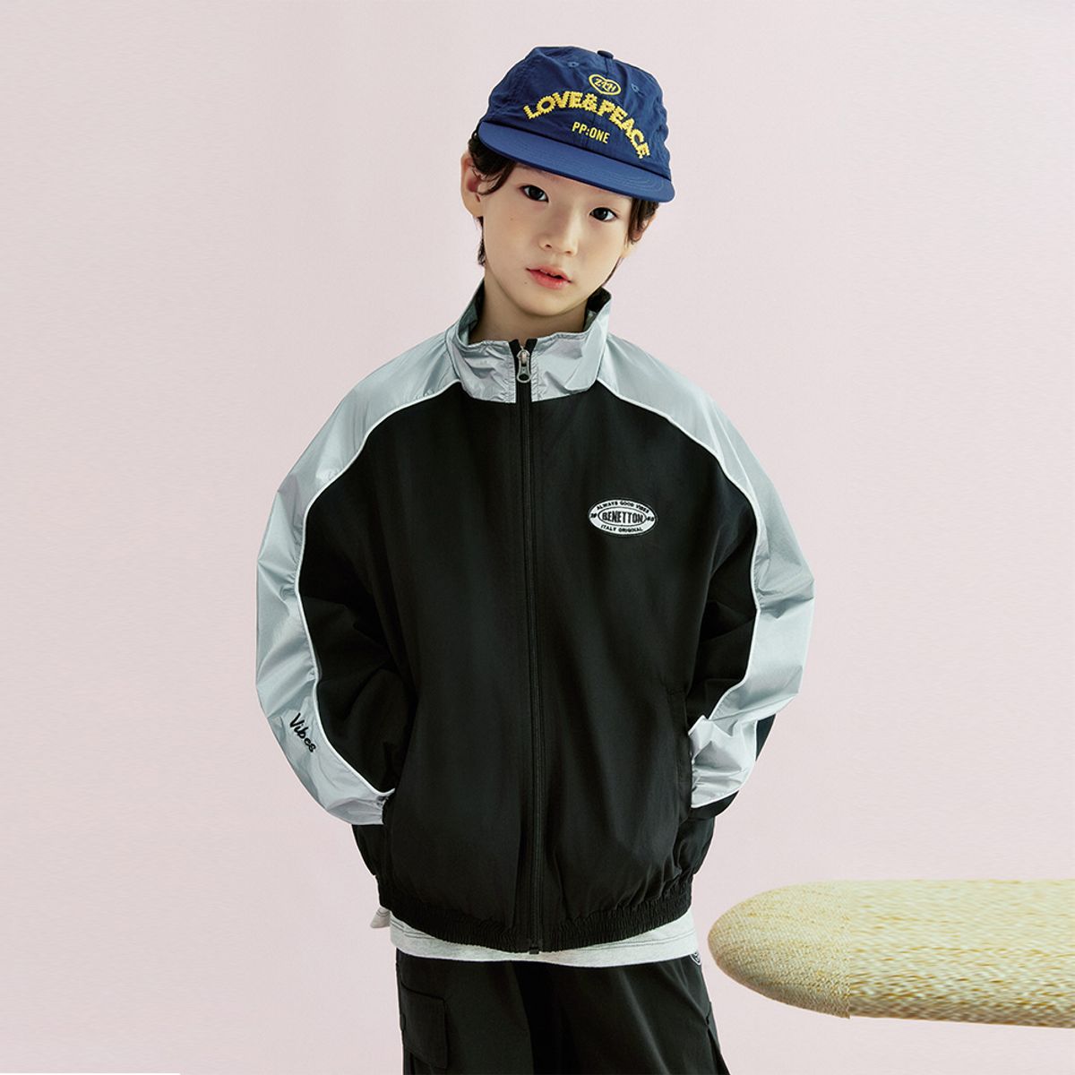 베네통키즈(BENETTONKIDS) 스트릿 배색 화섬 점퍼_QAJP01641BK