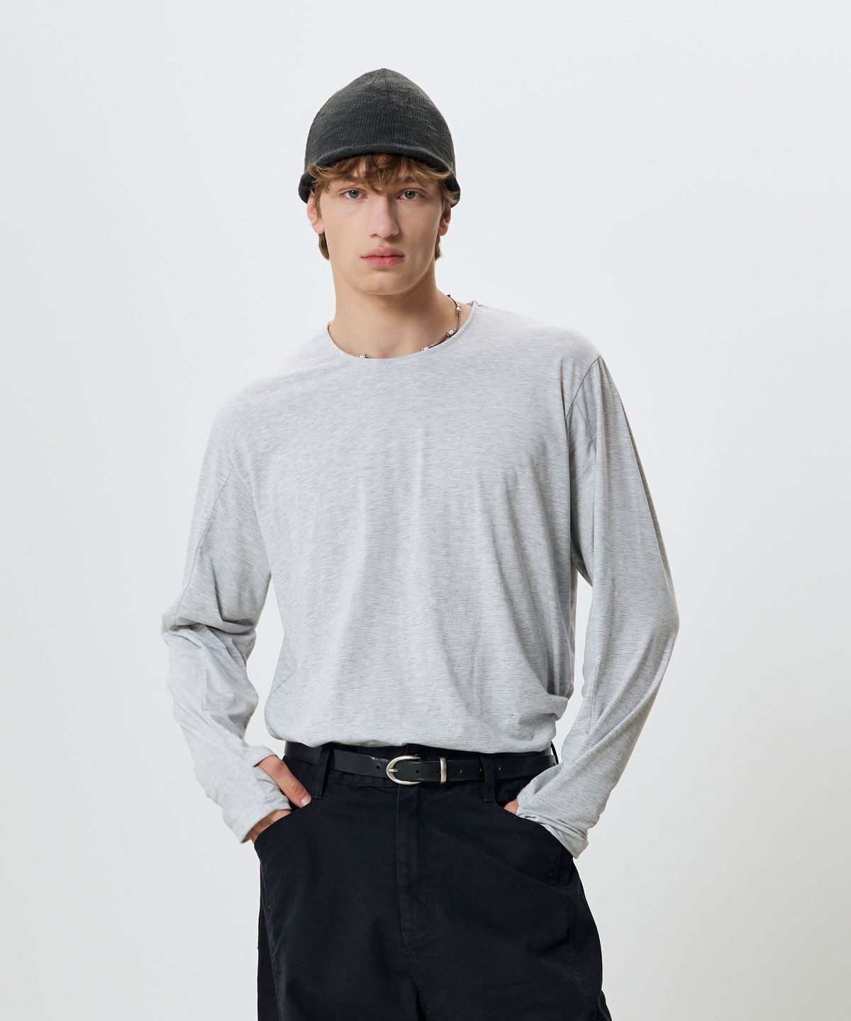 노운(NOUN) 스트라이프 티셔츠 (라이트 그레이)