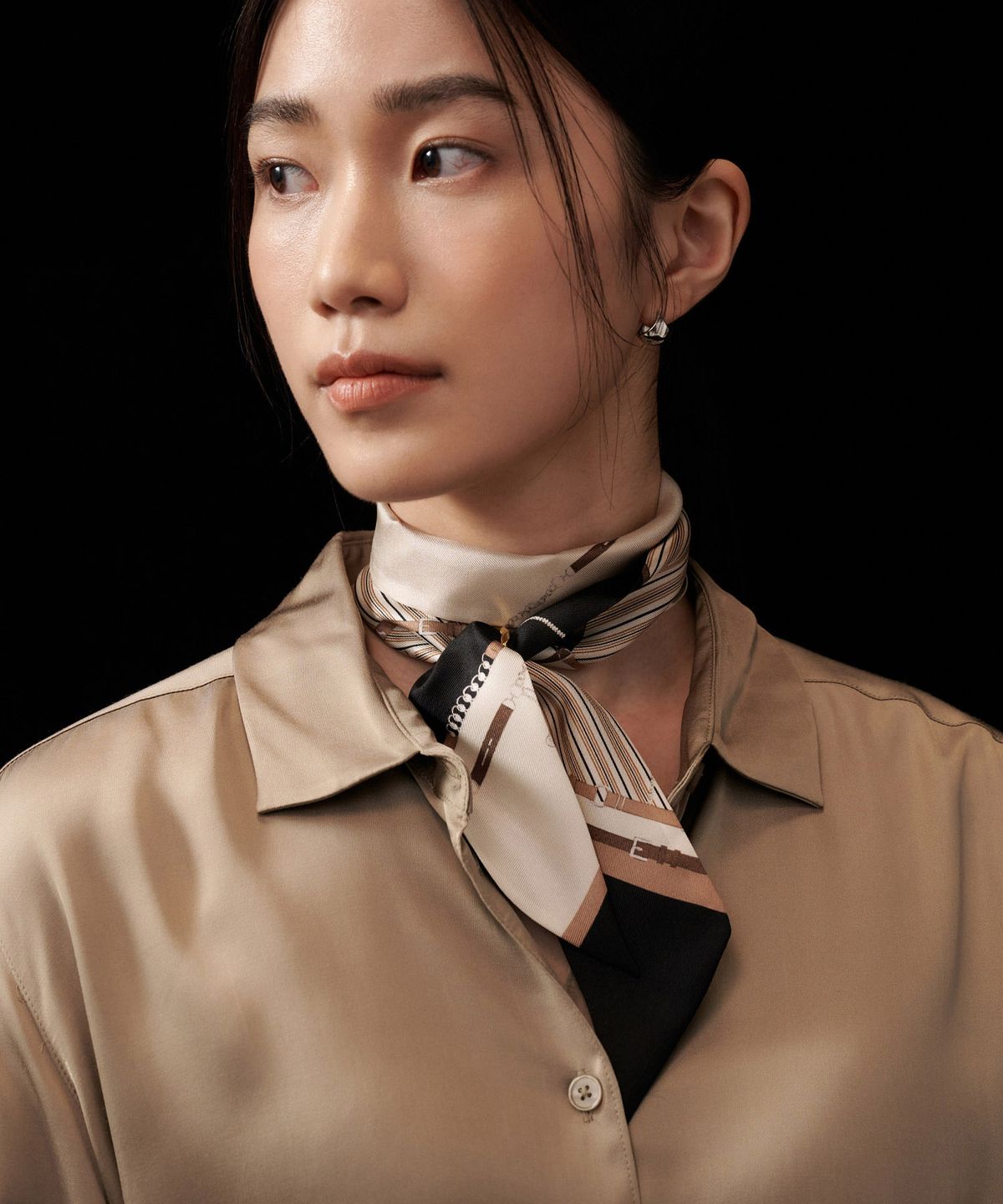 생럭슈(SAINTLUXURE) 보야드 블랙베이지