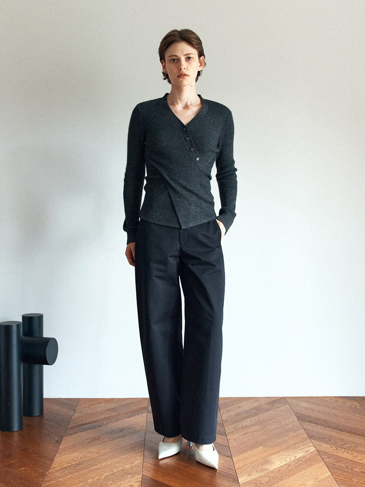 헌치(HUNCH) Structured Curved Pants (2color)