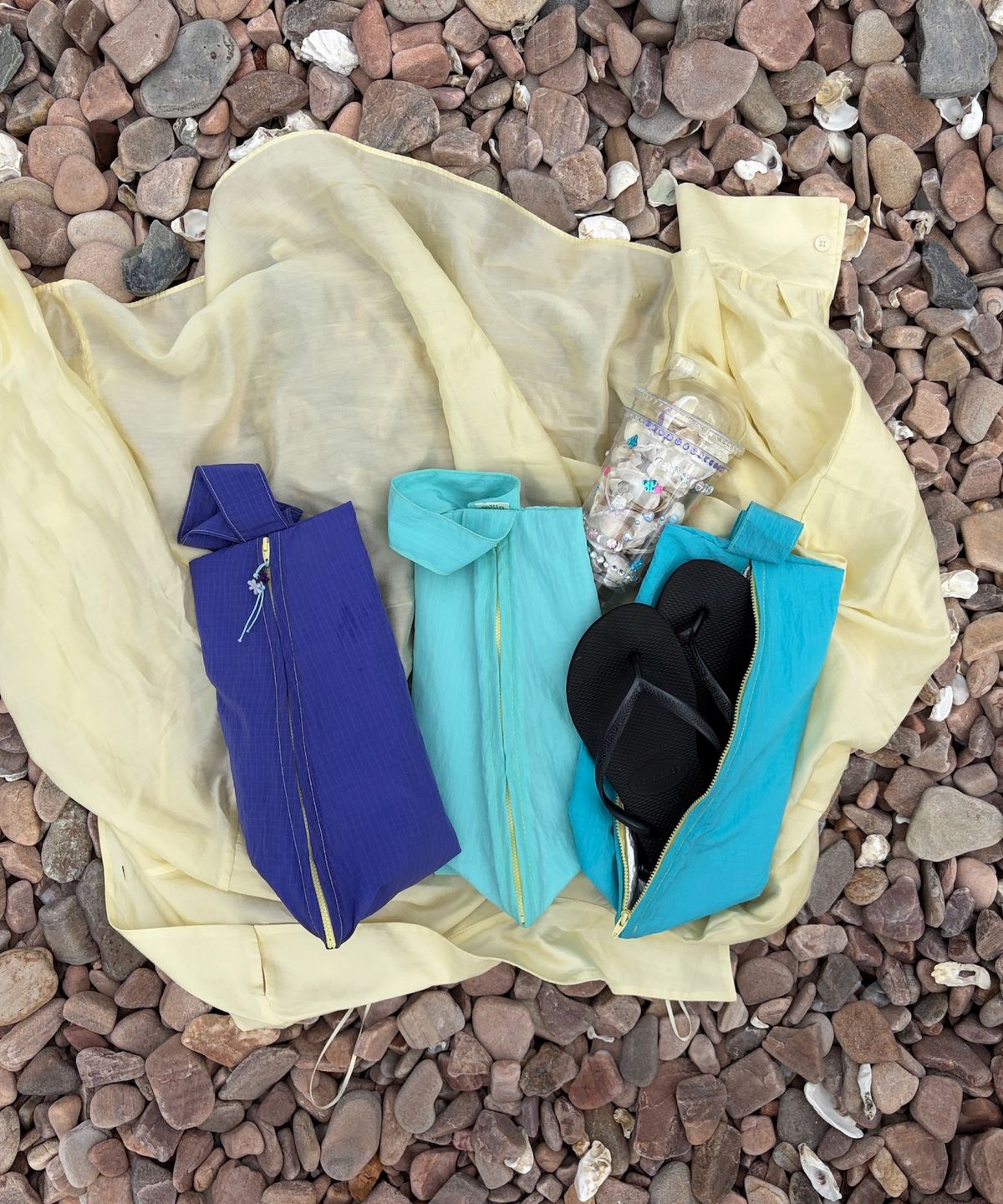 모잉모잉(MOIN MOIN) Shoe pouch, Whimsical blue