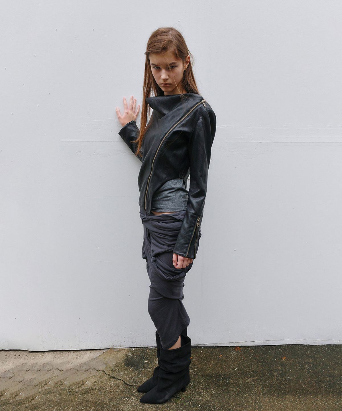 필세(PHILCE) Fluid Leather Jacket, Black