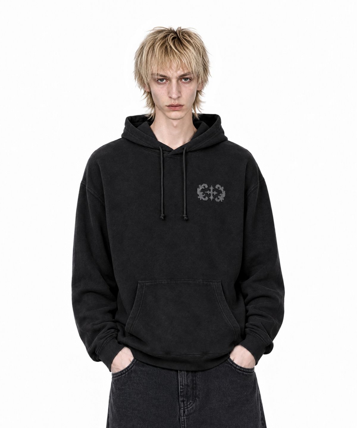 아이돈워너셀(IDWS) Stem Patch Hoodie Black
