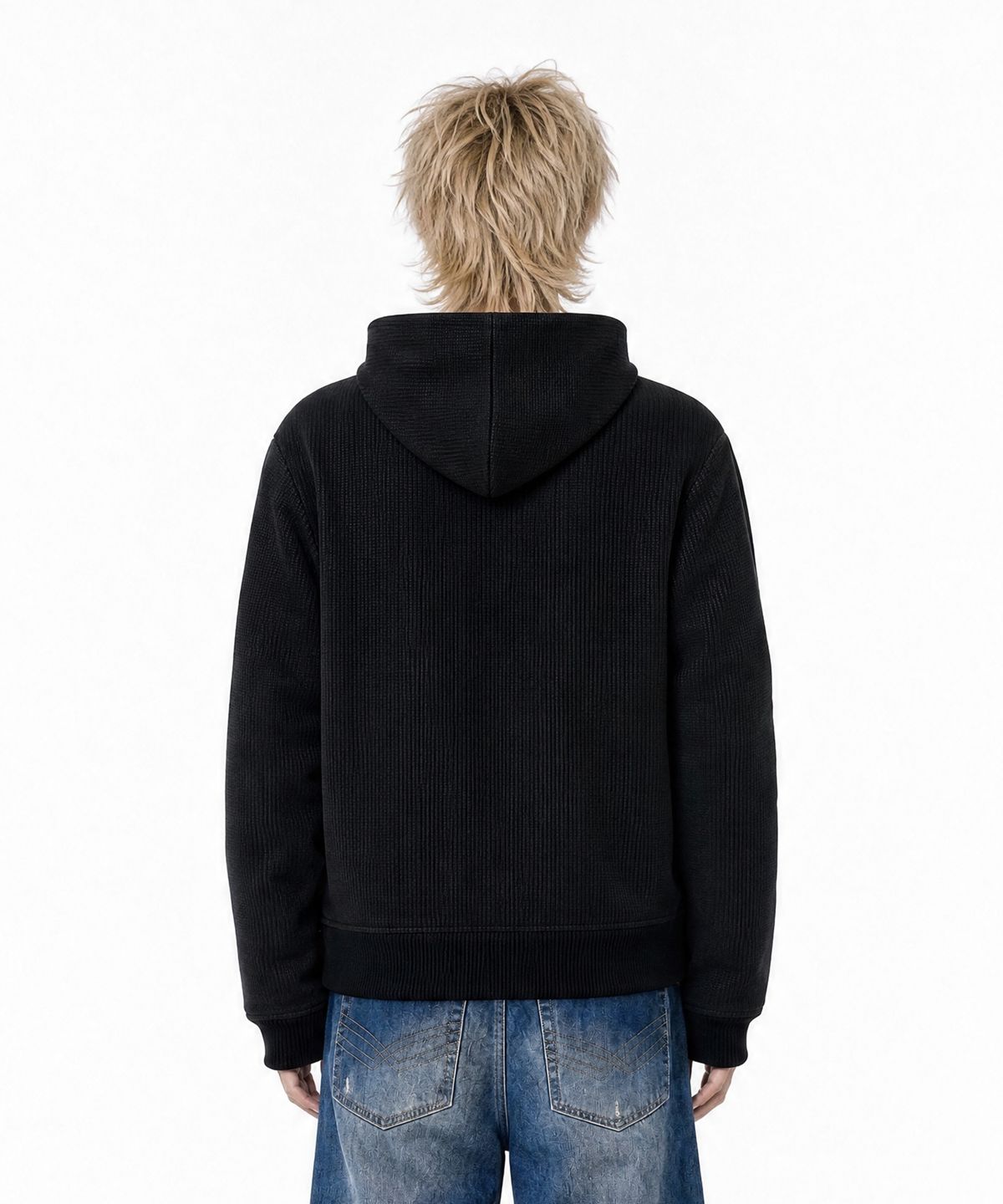 아이돈워너셀(IDWS) Emblem Henley Neck Hoodie Black