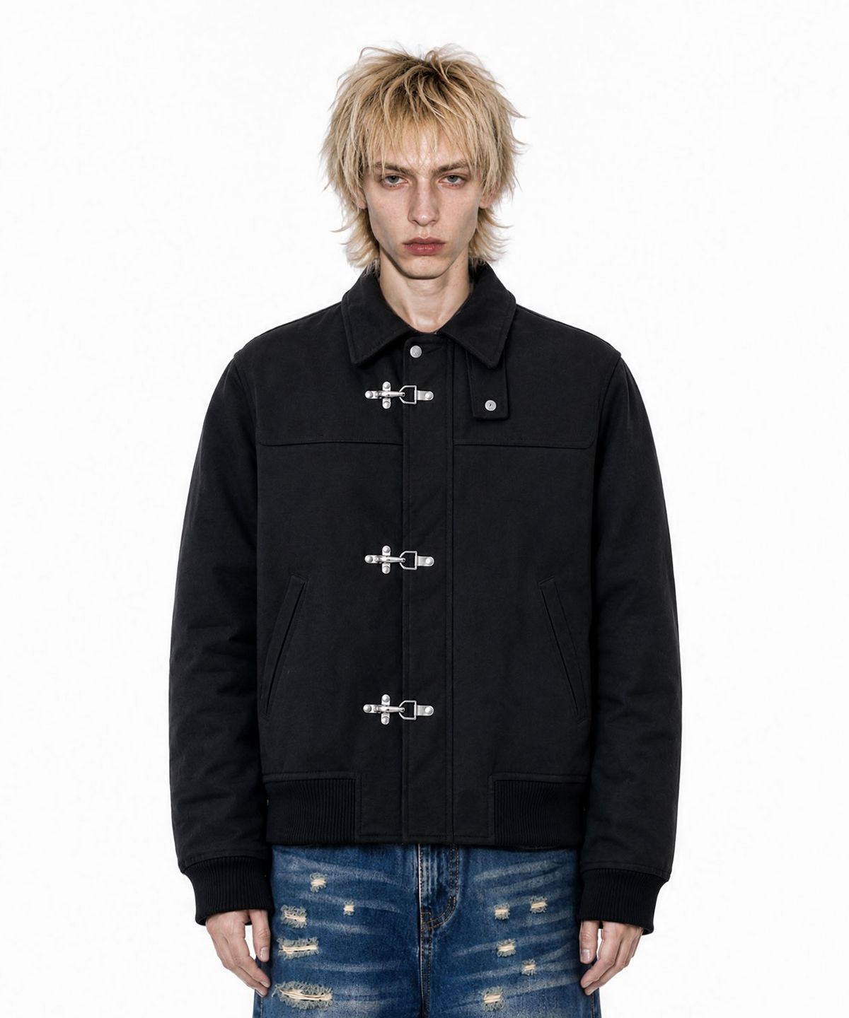 아이돈워너셀(IDWS) Util Hook Buckle Jumper Black