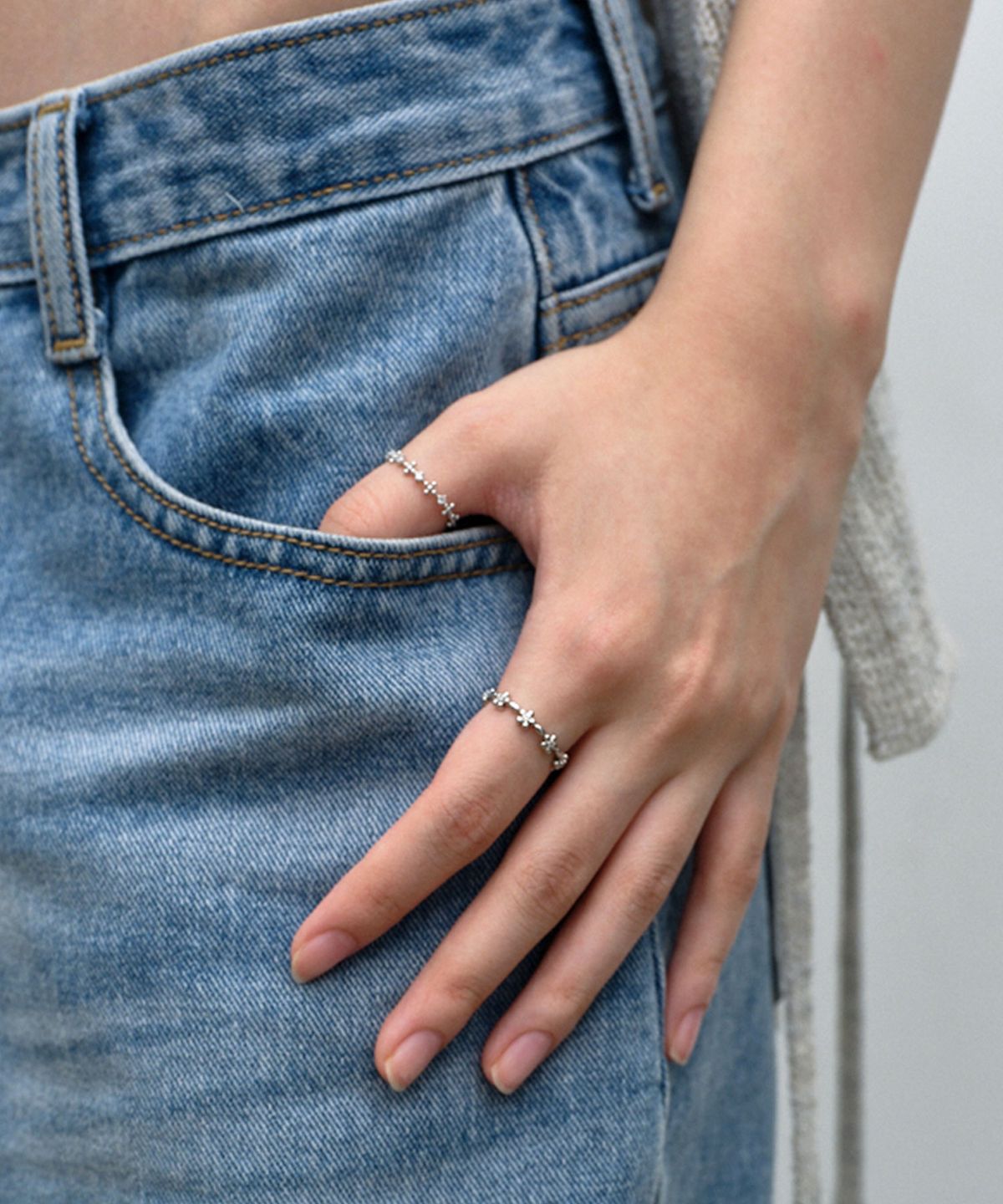 앤 서울(ANNE SEOUL) FLORAL GUARD RING