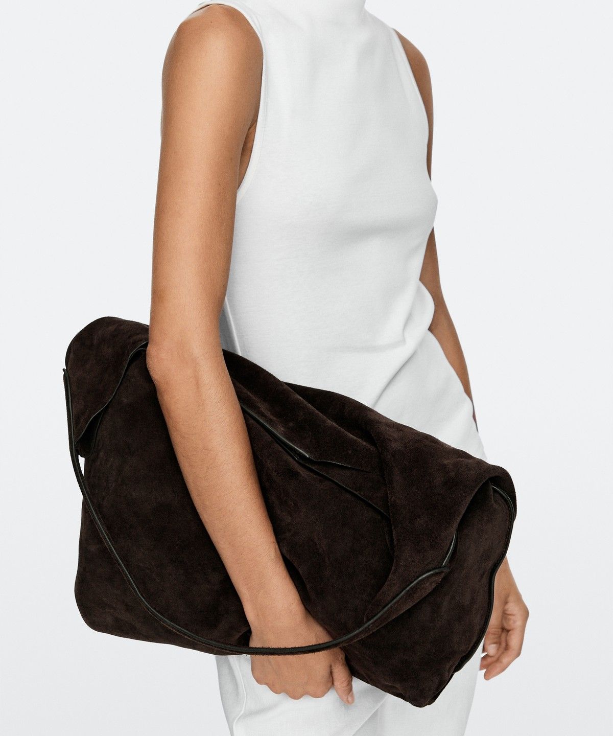 마시모두띠(MASSIMO DUTTI) 스플릿 스웨이드 맥시 숄더백
