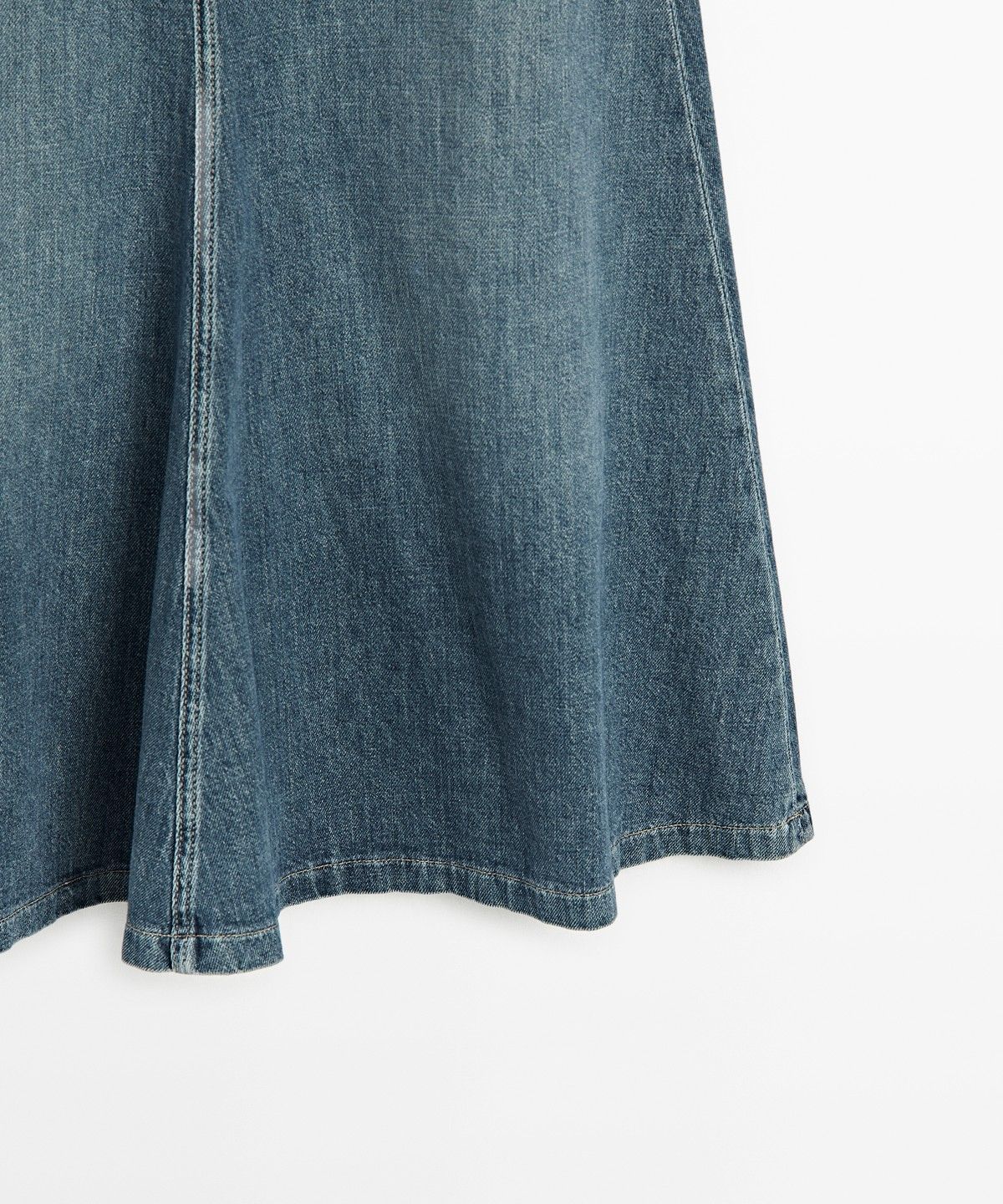 마시모두띠(MASSIMO DUTTI) 데님 플레어 핏 미디 스커트