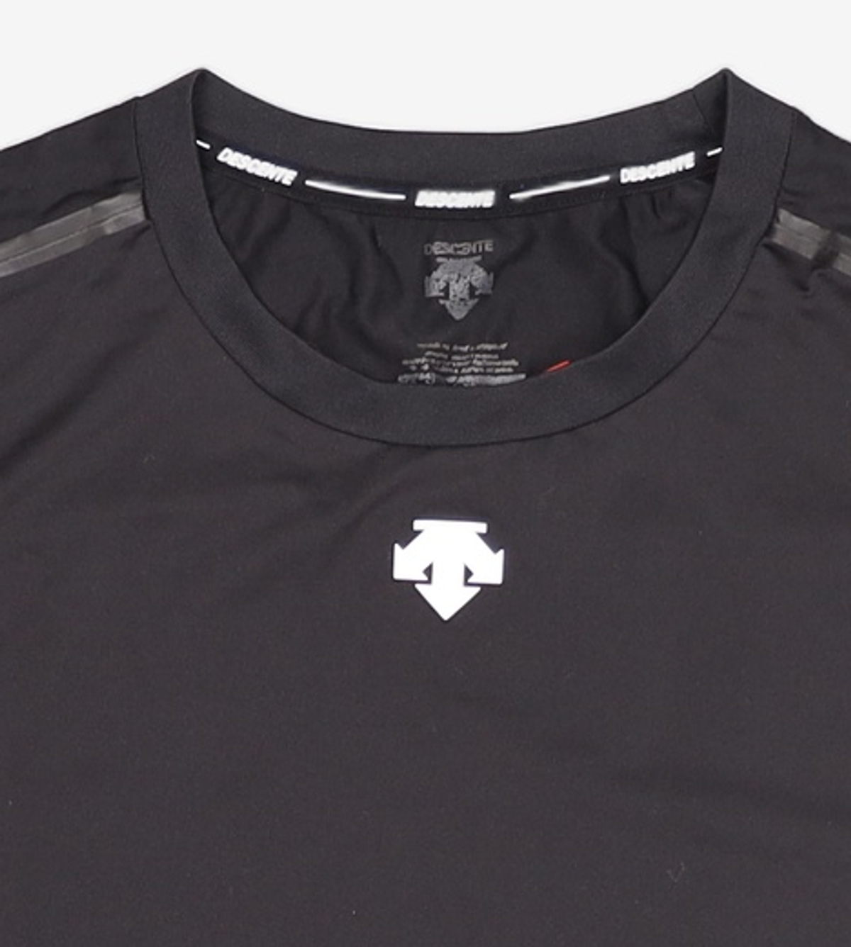 데상트(DESCENTE) [데상트] [40% OFF]남성 GYM 트레이닝 기능성 반팔 티셔츠 (S9121TTS24) 110