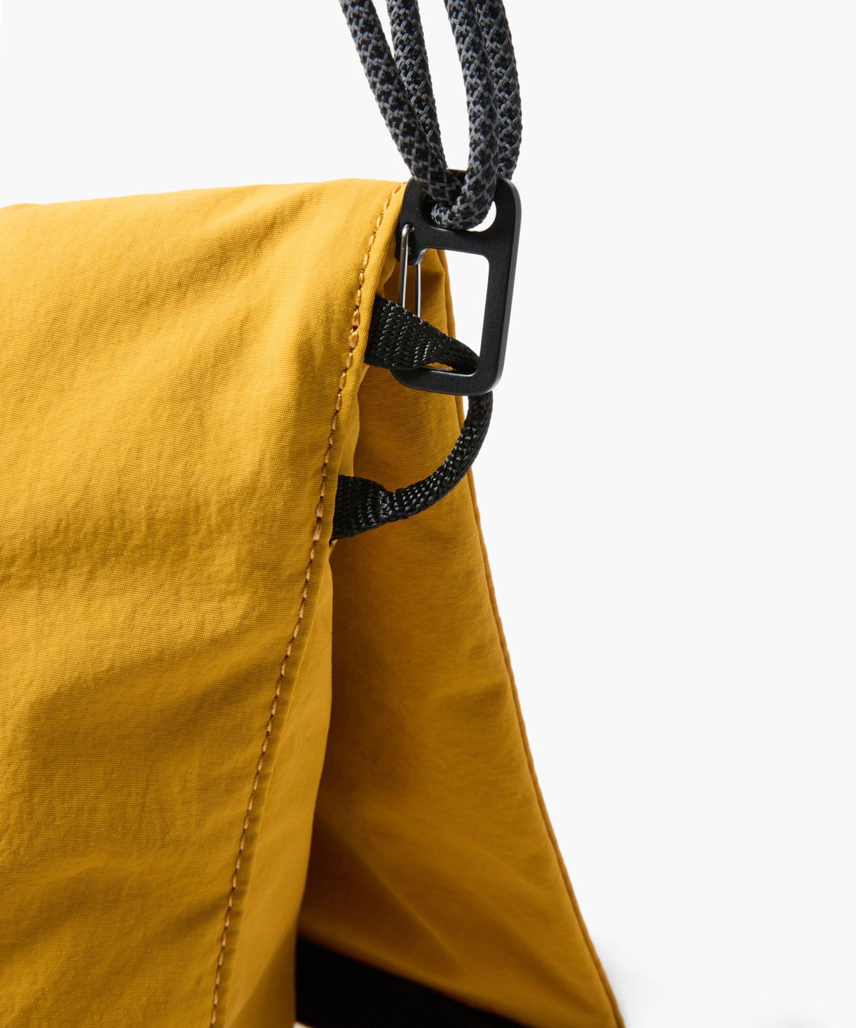 헬리녹스 웨어(HELINOX WEAR) 롤탑 미니 크로스백_Dark Yellow
