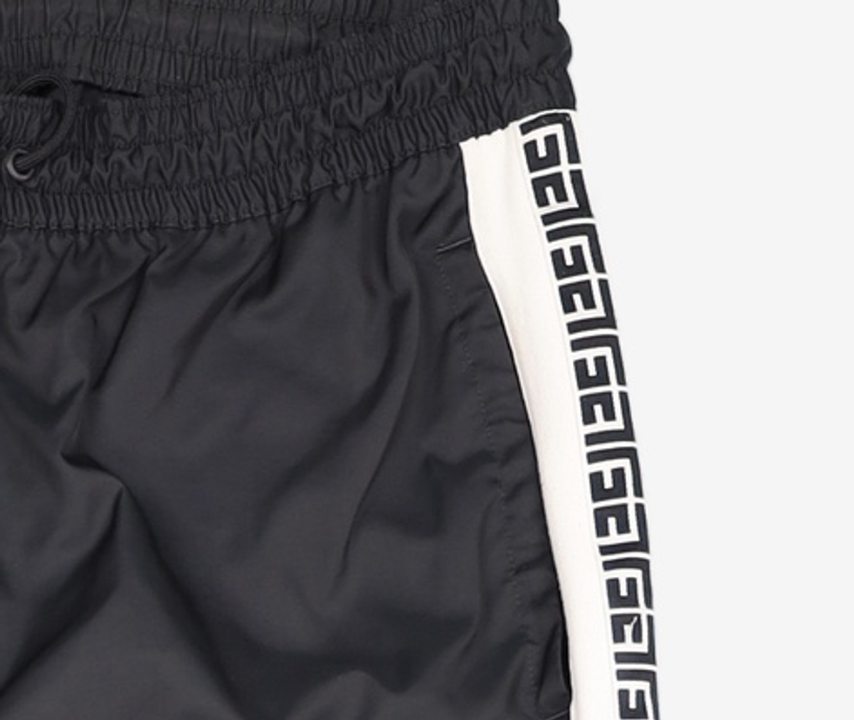 나이키(NIKE) 트레이닝 팬츠 L