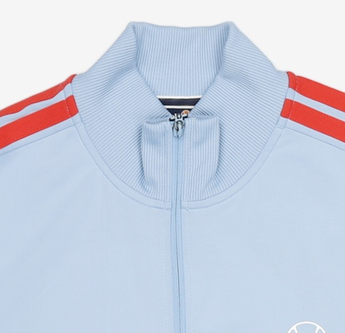 엘레쎄(ELLESSE) 트레이닝 재킷 105