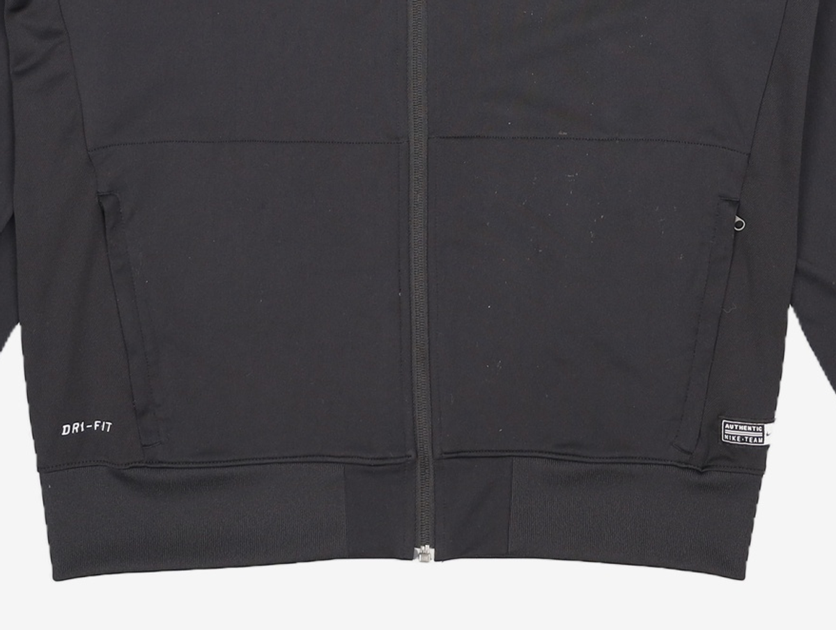 나이키(NIKE) 트레이닝 재킷 L
