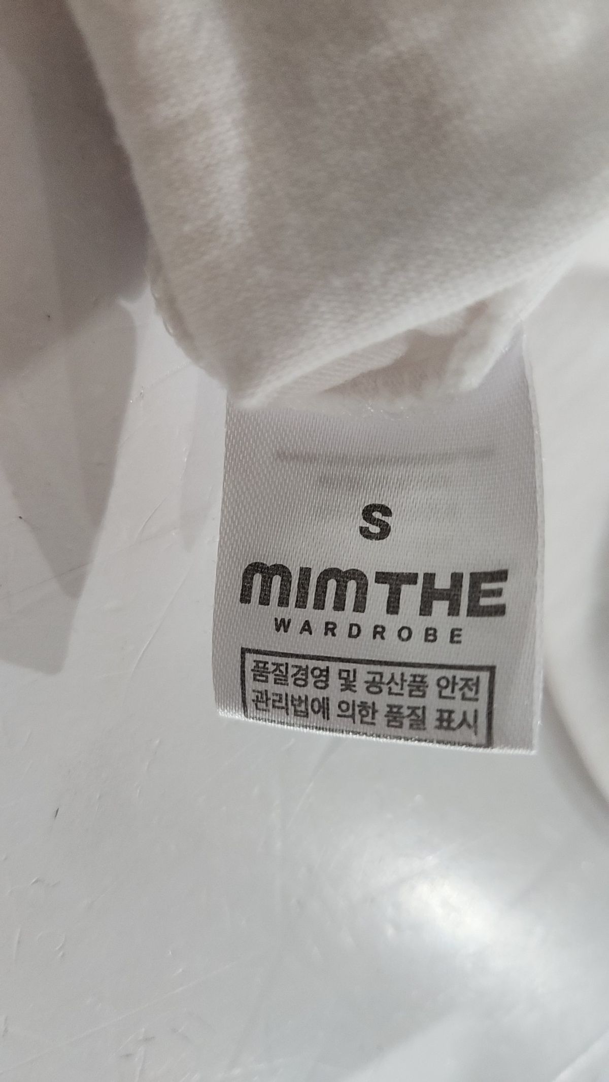 밈더워드로브(MIMTHEWARDROBE) 반소매 티셔츠 S