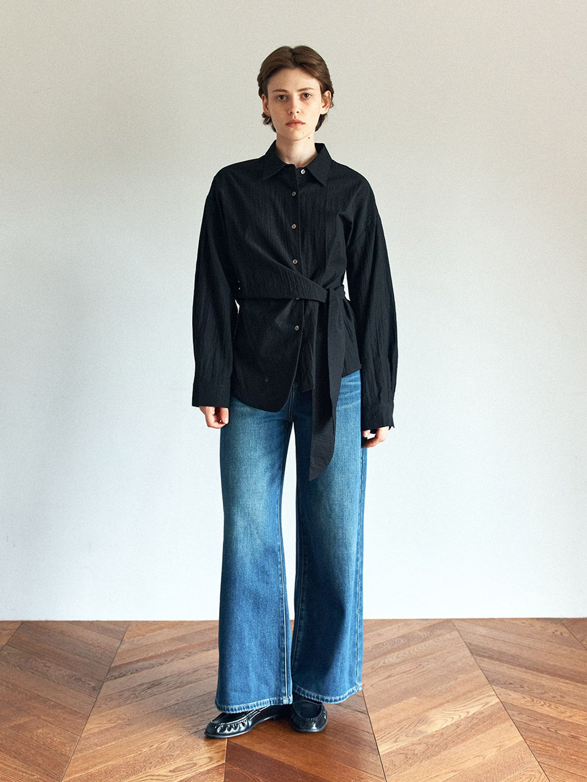 헌치(HUNCH) Unbalanced Waist-Tie Shirt