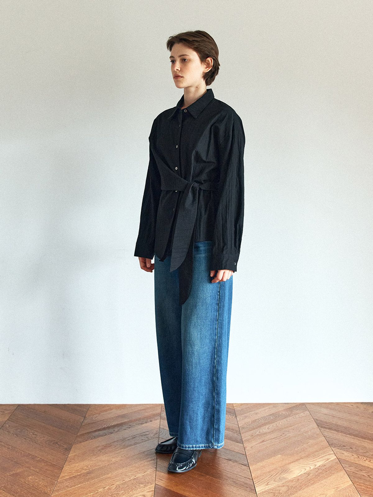 헌치(HUNCH) Unbalanced Waist-Tie Shirt