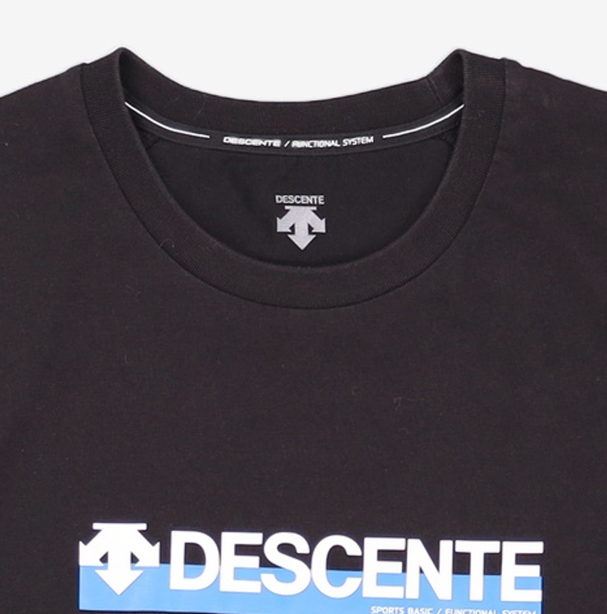 데상트(DESCENTE) 반소매 티셔츠 100