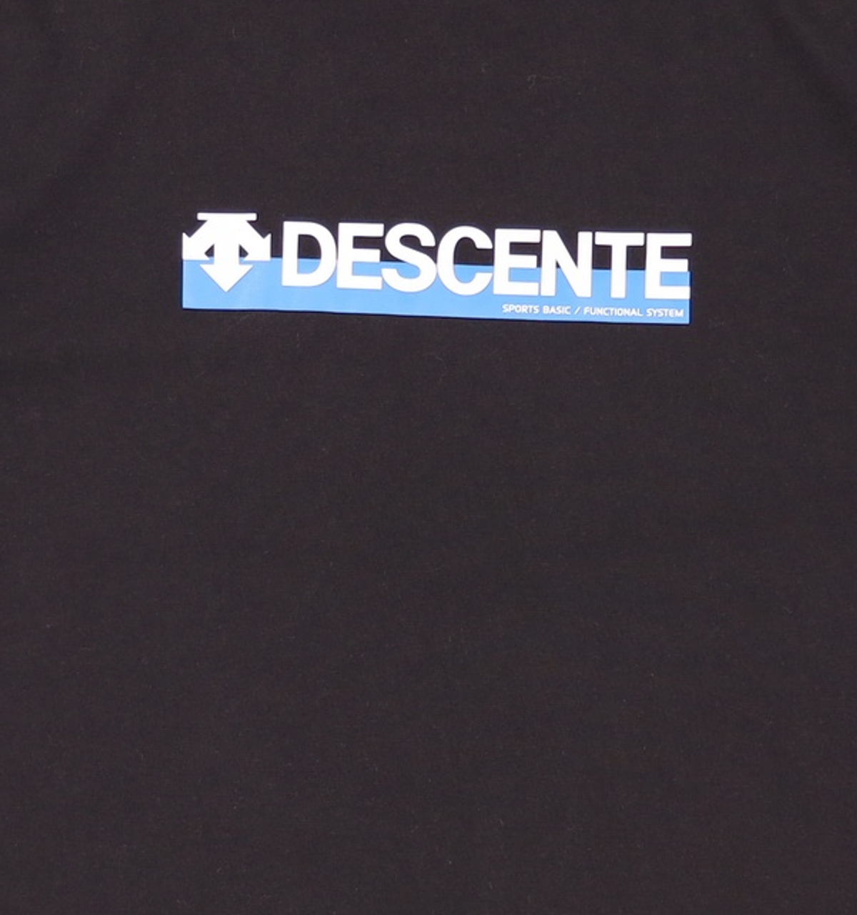 데상트(DESCENTE) 반소매 티셔츠 100