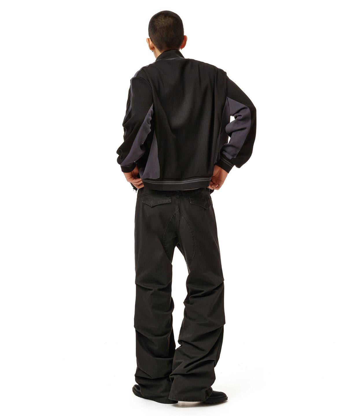데케트(DECET) Loose Flared Shirring Pants DCPT075Charcoal