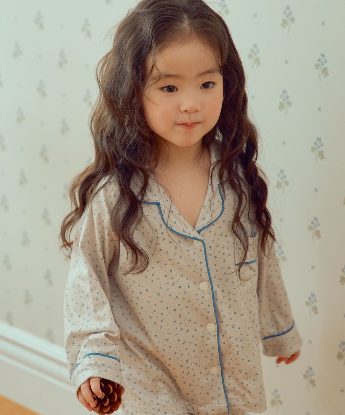 오프아워 키즈(OFFHOUR KIDS) 배배 피치플러프 키즈 긴팔 잠옷 세트