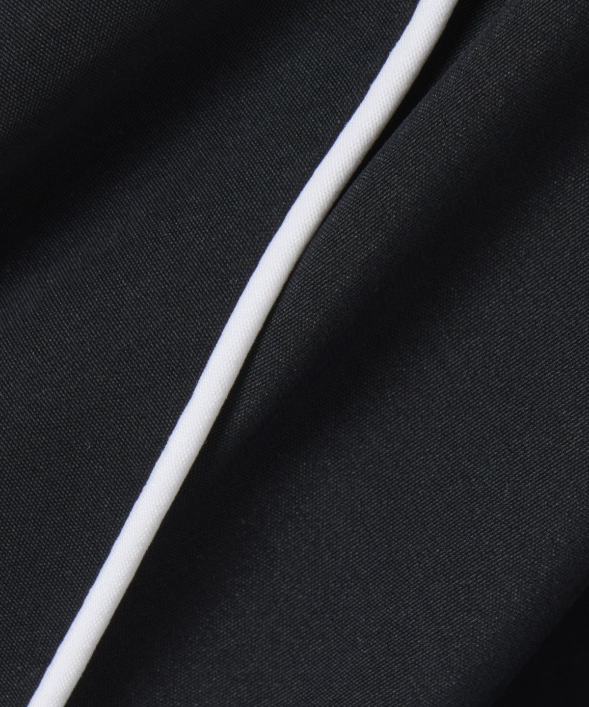 라코스테(LACOSTE) 여성 트레이닝 크롭 점퍼 BF6598-56N 258