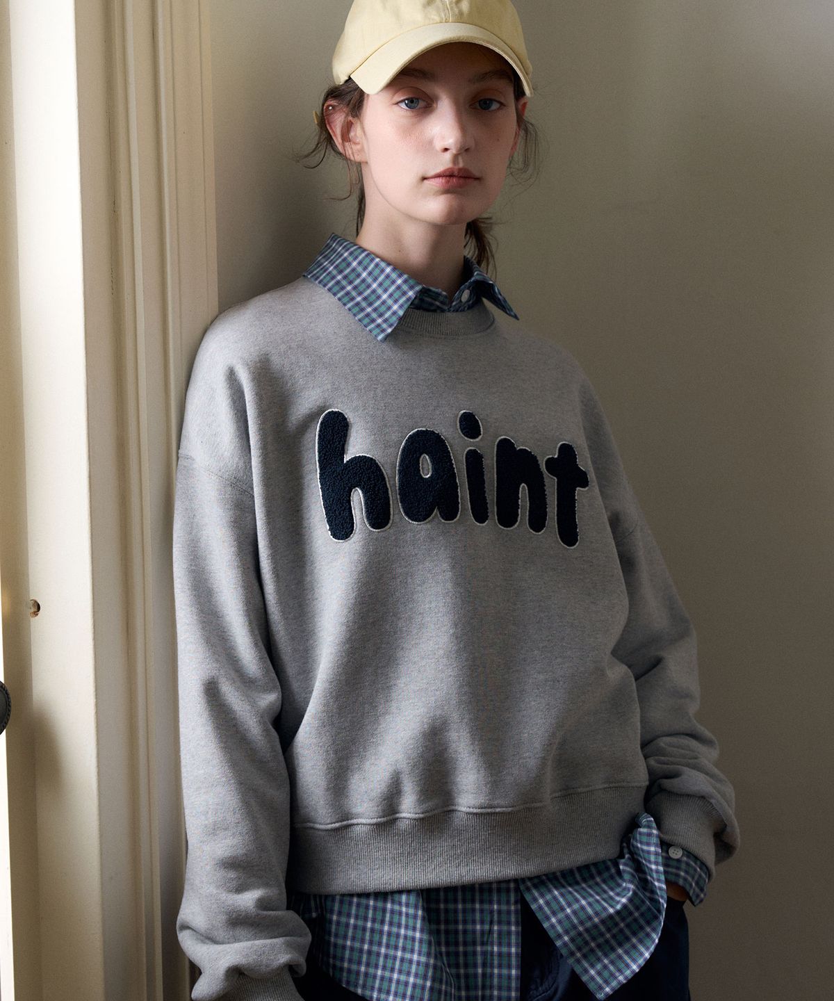 헤인트(HAINT) HAINT BOUCLE LOGO SWEATSHIRT 2COL_GRAY