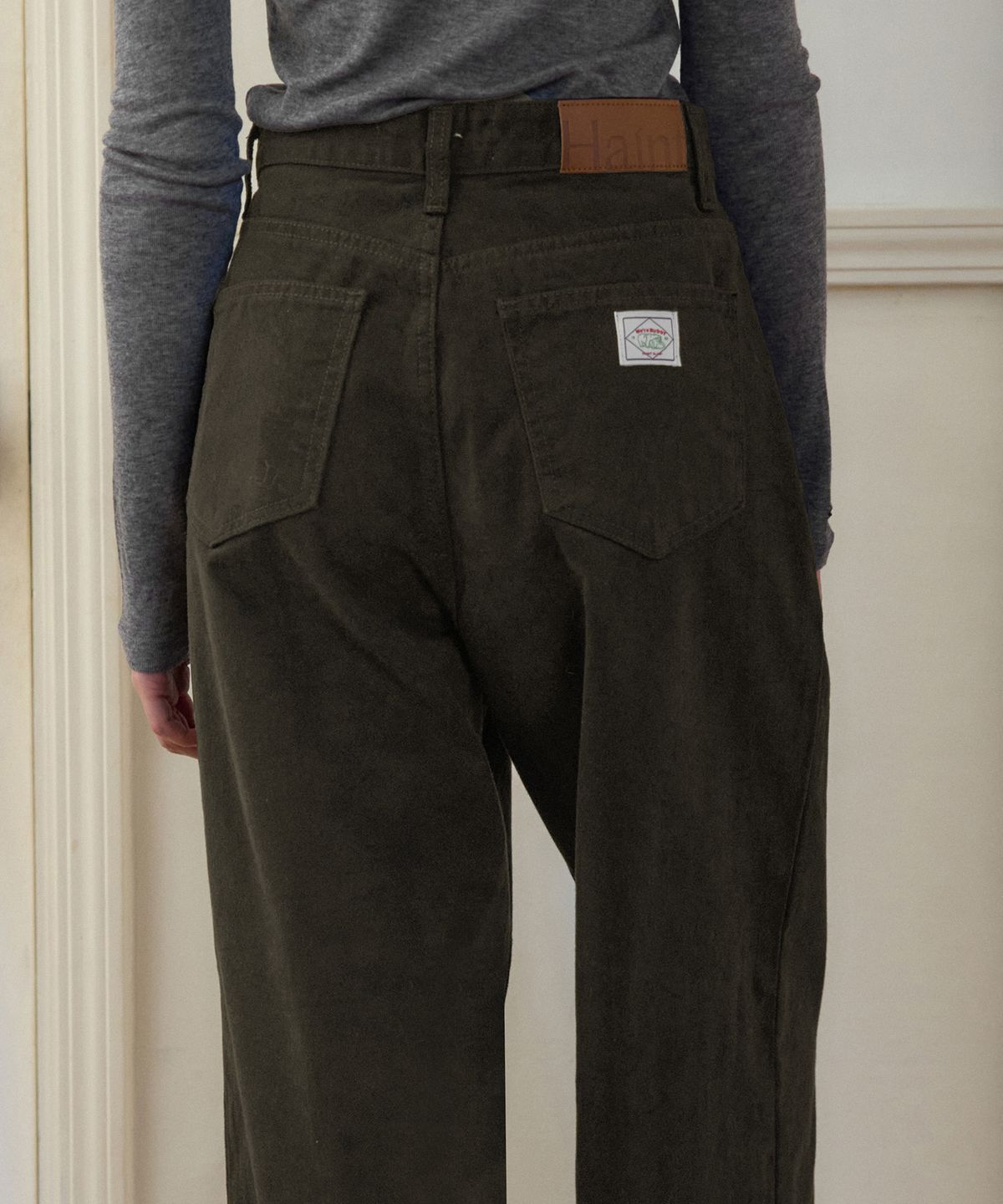 헤인트(HAINT) LOENA COTTON TUCK BALLOON PANTS 3COL_KHAKI