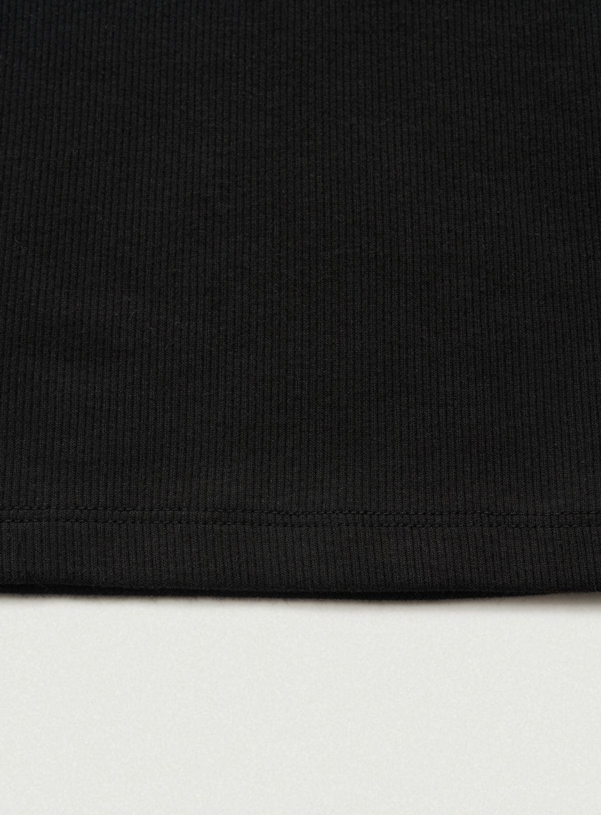 더바넷(THEBARNNET) U-Neck Ribbed Tank Top_Black