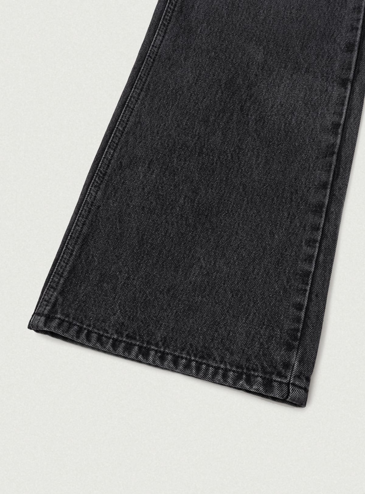 더바넷(THEBARNNET) Rune Boots Cut Denim Pants_Black