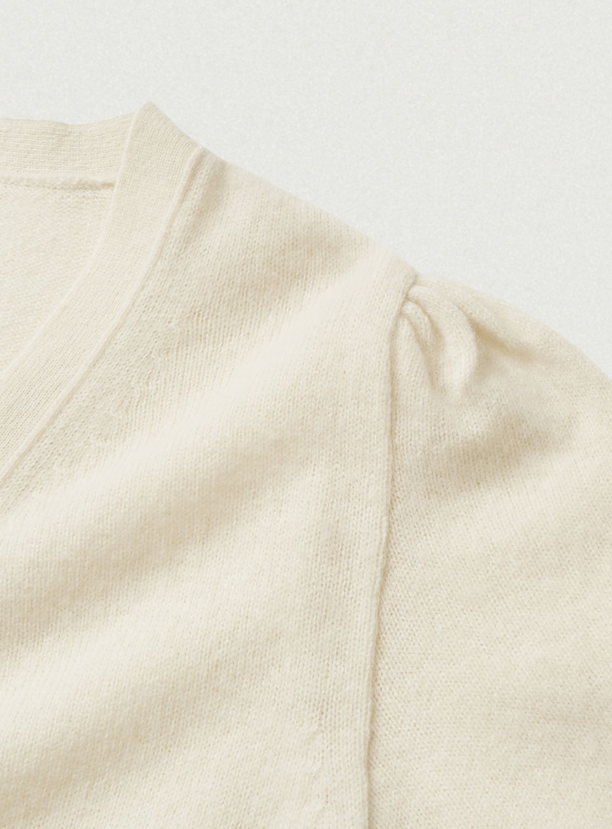 더바넷(THEBARNNET) Clay Cashmere Half Knit Cardigan_Ivory